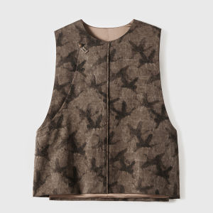 Elegant Crane Flying Design Heavy Silk Brocade Sleeveless Top