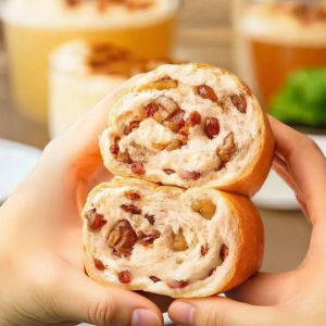 QUFANGZHI | Bánh Mì Kẹp Hỗn Hợp Hạt Dẻ Nguyên Cám Không Đường Thêm