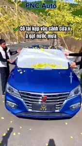 Tấm bạt che kính lái ô tô 4 lớp có tai che gương tấm che nắng mưa phủ kính trước tránh tia UV bảo vệ xe hơi