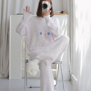 ชุดนอนผ้าขนแกะคริสตัลหนาสำหรับผู้หญิง ฤดูหนาว พิมพ์ลายการ์ตูน แขนยาว เอวกลาง 2 ชิ้น สีพื้น ชุดอยู่บ้าน