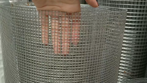 ลวดตาข่ายสี่เหลี่ยมสแตนเลส304 ตะแกรงสแตนเลส รั้วสแตนเลส กรงสแตนเลส กรงไก่ ไม่เป็นสนิม Stainless304 wire mesh ช่องตา1/4นิ้ว 3/4นิ้ว 3/8นิ้ว 1/2นิ้ว ตาข่ายสแตนเลส ตาข่ายสแตนเลส 304 - Lazada