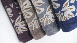 Morning Whistle Handuk Mandi Dewasa Bamboo Iris ukuran 70 x 135