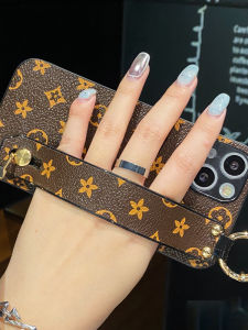 VivoS30 pro Leather Wrist Strap Phone Case S20 Handheld S19 pro Crossbody Rope S18 Leather S17e Niche S16 Luxury S15 Trendy Anti-Fall