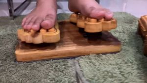 นวดฝ่าเท้าสปริง กดจุดฝ่าเท้า แก้รองช้ำ ปวดฝ่าเท้า 🦶🏻