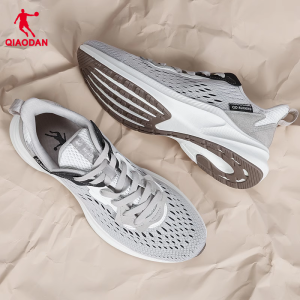  Mens Running Shoes Mesh Breathable Sports Sneakers Autumn Winter Casual Shoes Brand New 2025 Comfortable Shock Absorption