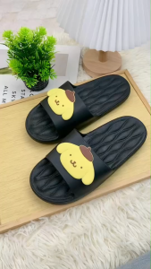 รองเท้าแตะน่ารักๆ รองเท้าแตะแบบสวม ทำจากยางอย่างดี ลายน้องการ์ตูนสุดน่ารัก