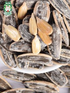 Large Grain Sea Salt Flavor Melon Seeds 500G Bagged Farm Handmade Sunflower Seeds Casual Snacks Nuts Roasted Nuts Bulk New Year Goods