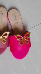KID FLAT SLIPPERS W/ GOLD BUTTERFLY FOR 3 TO 9YRS OLD-MJ97-MAXINE FOOTWEAR
