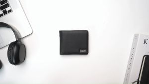 VONA Loxley Wallet - Dompet Pria Lipat Pendek 3 Ruang Extra Slot Kartu Kulit PU Polos