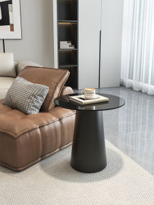 โต๊ะเล็กสไตล์ยูโรเปียนแบบโค้งมนสำหรับห้องนั่งเล่นขนาดเล็ก เตียงนอน โซฟา ฝาบันได กระจก โต๊ะเล็กสำหรับบาร์ในบ้าน วัสดุอื่นๆ