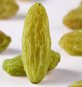 Premium Large Size Dried Grapes Xinjiang Speciality Baking Commercial Use Turpan Specialty Snack/Nuts/Local Specialties