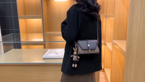 Grosir import jakarta 092 Tas It mkontov Free Paper Bag + Tag Label + Gantungan Tas Selempang Wanita 6610