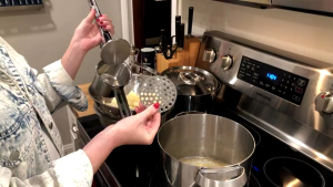 AKIRO HOME Stainless Steel Potato Ricer Masher Food Press Strainer with 3 Pieces Ricing Discs for Purple Potato Pumpkin Lemon Fruit Juicer USA FDA Approved