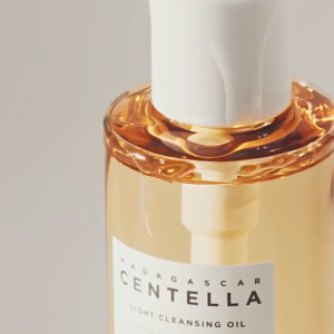 Skin1004 Madagascar Centella Light Cleansing Oil