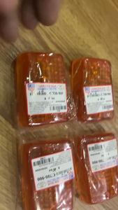 BỘ 4 NẮP XI NHAN XE CUB 82 _DD_HÀNG THÁI