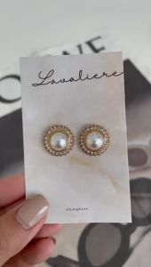 Anting Tusuk Wanita Lavaliere Annie Stud Earrings