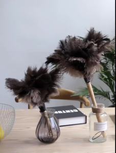 Ostrich Feathered Duster Anti Static Household Cleaning Tool