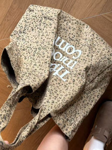 Trendy Canvas Leopard Print Tote Bag Letter Embroidery Shoulder Bag Large Capacity Commuting Bag for Students And Office Ladies