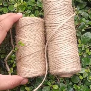 เชือกปอ เชือกป่าน เชือกน้่ำตาล 1 ม้วน ยาว 50-60 เมตร ขนาด 2 มิล สำหรับผูกกล่องของขวัญ ของชำร่วย กล่องพัสดุ