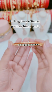 Pelangi Surabaya - Gelang Bengle Natasha Simpel Mata Hitam Putih