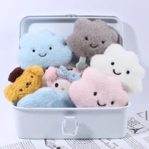 Cute Cloud Brooch Japanese Cartoon Stuffed Lesser Panda Doll Student Sweater Pin Female Backpack Package Pendant Decoration