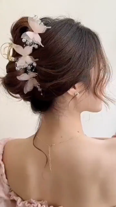 Butterfly Hair Clip Large Claw Clip Trendy Elegant Korean Style Hair Accessory for Women and Girls
