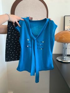 SHENGHUOYA | Clein Blue Letter Print V-Neck Sleeveless T-Shirt