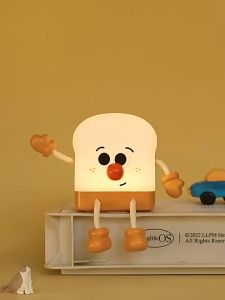【T Scent】【Toast Bread Night Light】【吐司 小子 小夜灯】睡眠灯 面包 床头 伴睡 氛围 灯 手机支架 桌面摆件 装饰小夜灯 Cute Night Light Touch Lamp Bedroom Sleep Lighting Decor Seaonal Decorative LED Fairy Light Table Lamps