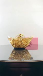 元宝 菠萝 feng shui 招财摆件 旺来黄梨摆件 金箔水晶旺来菠萝 新年裝飾2026 金元宝 招财 开运 風水擺件 Crystal Wealth Pineapple Feng Shui Decoration