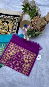 Sajadah Izmir Muka Turkey Ukuran 35x65 cm: Sajadah Berkualitas Tinggi