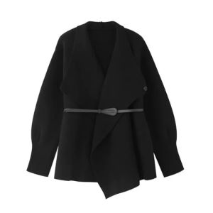 Áo khoác nữ BINKAFENNY cổ bẻ dáng dài eo bất đối xứng