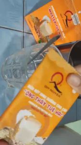 Sữa bột dinh dưỡng cao cấp (SỮA ÔNG THẦY TUỆ HẢI) Quy Nguyên 1 hộp 220gram - CHÙA LONG HƯƠNG