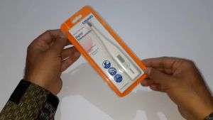 Nhiệt Kế Điện Tử OMRON  MC - 246 Cho Kết Quả Chuẩn Xác