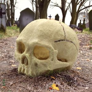Skull Head Aquarium Decor Stunning Display for Fish Tanks and Reptile Habitats