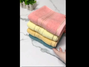 ผ้าเช็ดตัว (100% cotton) ขนาด 70x140 ซม. ผ้าเช็ดตัวหลายสี ผ้าขนหนูหนาและนุ่ม อัพเกรดคุณภาพผ้า ดูดซับน้ำได้ดี ไม่เป็นขุย