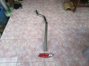 PIPA BELAKANG TABUNG STANDAR KNALPOT MOBIL GRANDMAXPIPA PEMBUANGAN DARI TABUNG STANDAR MOBIL GRANDMAXPIPA BELAKANG GARDAN