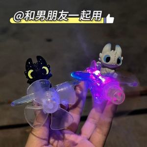 Đèn LED Phát Sáng Bằng Gió Trang Trí Xe Máy Trang Trí Xe Điện Đồ Chơi Đèn Phát Sáng Bằng Gió Không Có Răng Máy Bay Nhỏ Đồ Trang Trí