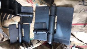 120x110mmm Heavy Duty Thickened Welded Hinge Truck Welding Gate Hinge Flag Shaped Hinge