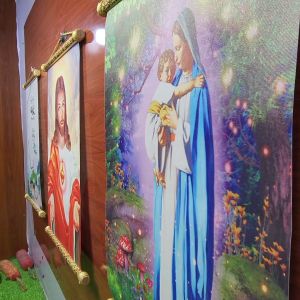 Tranh Treo Tường Công Giáo Chúa GiêSu CHÂN THIỆN MỸ Chất Liệu Vải Lụa Kim Sa Khung Gỗ 40x60cm JESUS-25