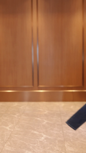 Korean style White Round Neck short-sleeved T-shirt for women in summer 2025 new slim fit tops women