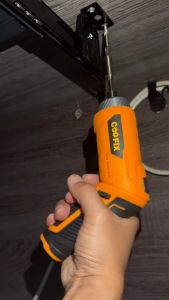 COOFIX ชุดไขควงไร้สาย CF-LICS001 ขนาด 3.6 โวลต์ แบตลิเธียม 1.5แอมป์ 250 รอบต่อนาที แรงบิดสูงสุด 3 นิวตัน/เมตร