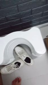 Ghế Kê Chân Hỗ Trợ Đi ToiLet - Chống Táo Bón Nhựa Việt Nhật