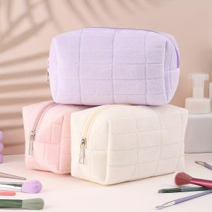 Soft Plaid Polyester Makeup Bag - Large Capacity Odorless Travel Makeup Bag with Zipper for Brushes and Storage
