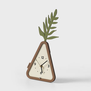 mandelda | Simple and Creative Tabletop Clock Decor