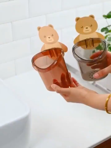 Cốc Gấu Dán Tường Hình Gấu Để Bàn Chải Đánh Răng Có Lỗ Thoát Nước Tiện Lợi - Ly Cốc Dán Tường Hình Gấu Nâu Đựng Bàn Chải Đánh Răng Siêu Tiện Dụng