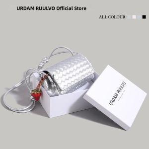 URCDN RDALVO | Elegant Silver Shoulder Bag