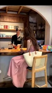 Túi cói xịn xò đan tay phối dây da phong cách vintage chụp ảnh sang chảnh