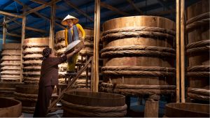 Nước mắm NHỈ CỐT Y cá cơm nguyên chất NGỌC NHƯ chai 250ml - Gia vị pha chế nước chấm.