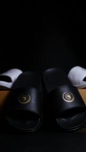NIELS WHITE (KULIT ASLI) |ManNeedMe x GREATA| Sandal Pria Wanita Casual Sandal Slop