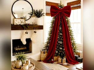 VV Oversized Christmas Bow for Home Office Events for Christmas trees windows doors and others oversized big bow - made of excellent fabric - reversible - decorative - excellent quality - excllent quality - fabric from abroad - classy and elegant -